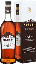 Коньяк ARARAT 5 y.o. (gift box)